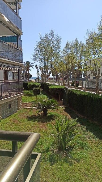 Apartamento En 1ª Linea De Mar En Salou Bagian luar foto