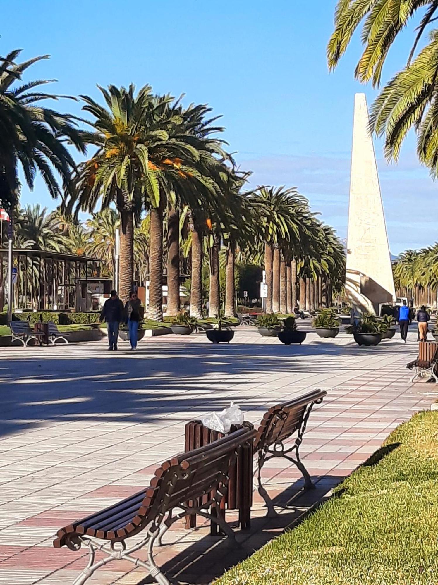 Apartamento En 1ª Linea De Mar En Salou Bagian luar foto