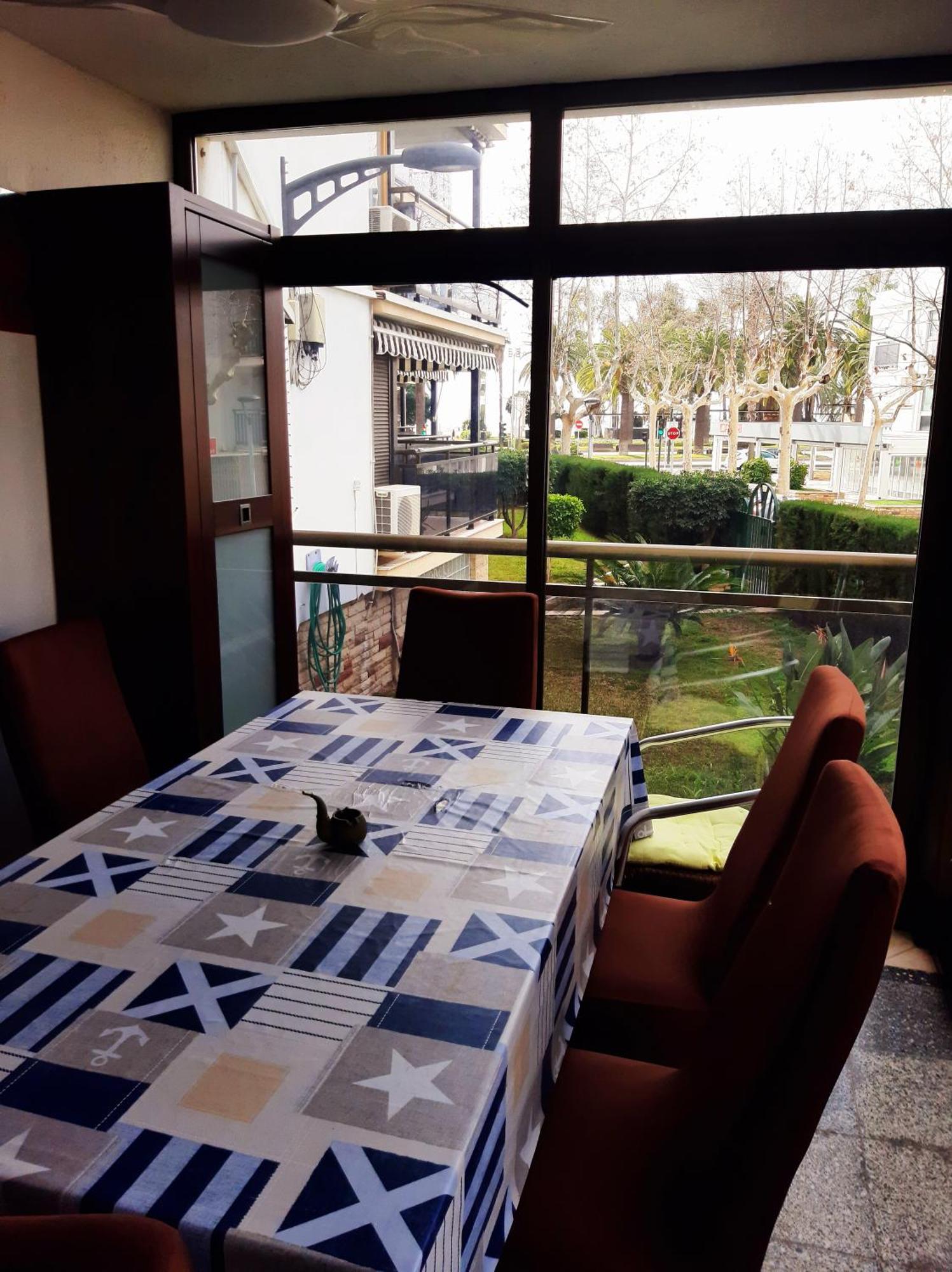 Apartamento En 1ª Linea De Mar En Salou Bagian luar foto